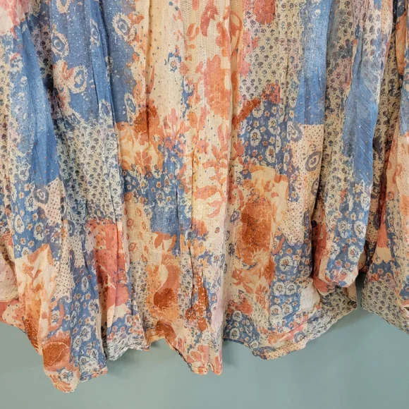 SOLD DO NOT BUY Batwing Floral Button Up Top Womens XL Boho Patch Festive - Picture 14 of 14